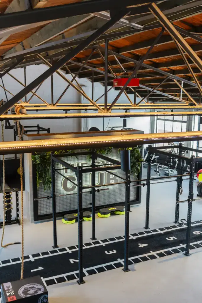 Overzicht HYROX trainingsruimte